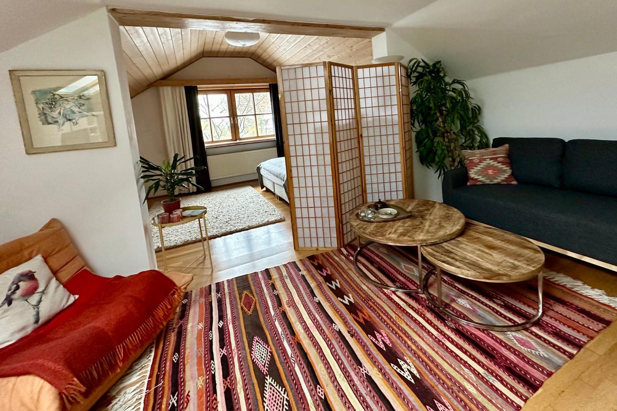Charmante Ferienwohnung Mit Balkon Im 5-Seen-Land Hechendorf am Pilsensee Exterior foto
